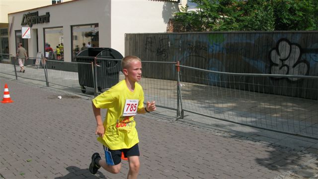 ../Images/BenefizlaufMerseburg2011 (59).jpg